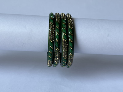 Karaavi Glass Crystal Bangle Set(Pack of 4)