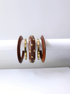 Manidhan Brass, Wood Bangle