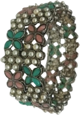 valaivi Brass Bangle Set