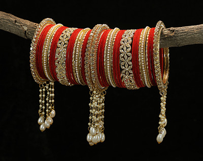 Rijoli Metal Zircon Gold-plated Bangle Set(Pack of 42)