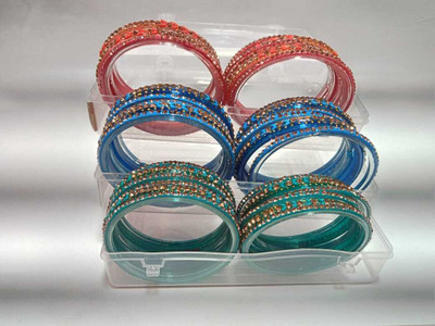 PARRAMBHA SANIRA Glass Crystal Enamel Bangle Set(Pack of 3)