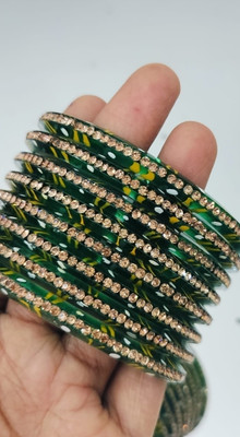 wear your shine with sk Plastic Bangle Set(Pack of 8)
