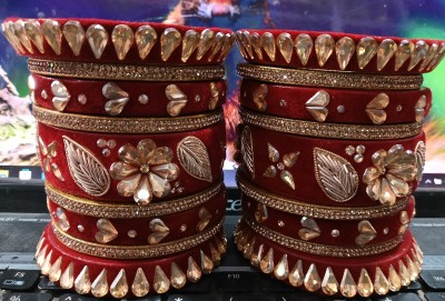 LUCKY SUHAG CHURA Lac Bangle Set(Pack of 18)