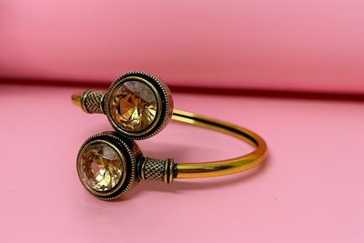 Arika Stainless Steel Pearl Gold-plated Bracelet