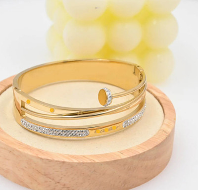 BnBJewells Stainless Steel Cubic Zirconia, Zircon Gold-plated Bangle Set