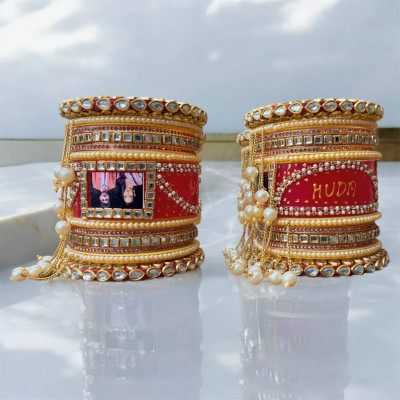 TK Creation Plastic Zircon Chudas(Pack of 2)