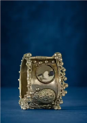 DEV VARNIKA Oxidised Silver Beads Bracelet