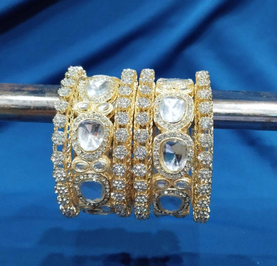 jayajwell Alloy Zircon Gold-plated Bangle Set(Pack of 6)