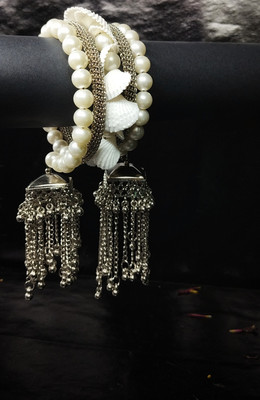 VARSHA STYLE Shell, Stainless Steel Beads, Pearl Bracelet