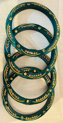 DUAA FASHIONS Lac Bangle Set(Pack of 4)