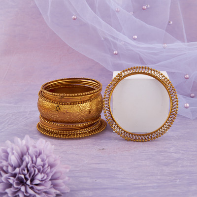 GC PREMIUM JEWELLERY Brass Gold-plated Bangle Set(Pack of 10)