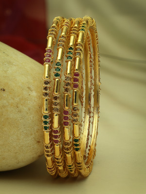 Sukkhi Alloy Gold-plated Bangle Set(Pack of 4)