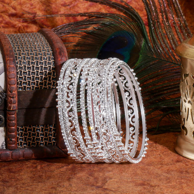 kewai Metal Bangle Set(Pack of 8)