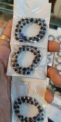 Vcartstore Stone Bracelet