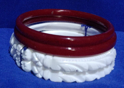 Royal Brothers Shell Bangle Set(Pack of 4)