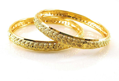 CM FASHIONS Copper Gold-plated Bangle Set(Pack of 2)