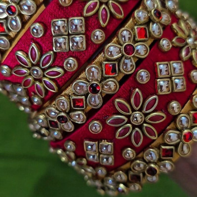 MANARIS Metal Bangle Set(Pack of 5)