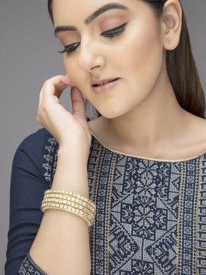 Rubans Elements Alloy Gold-plated Bangle Set(Pack of 4)