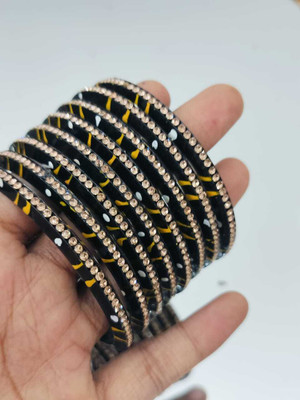 wear your shine with sk Plastic Bangle Set(Pack of 8)