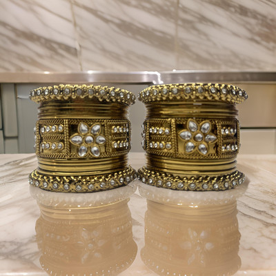 sk international Metal, Crystal Crystal Bangle Set(Pack of 26)