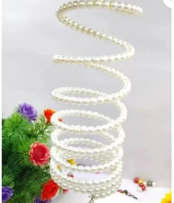 Samridhi DC Alloy Bracelet