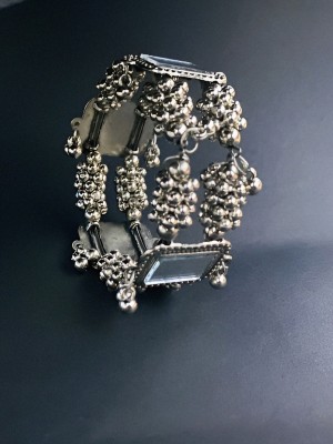 HnK CREATIONS Oxidised Silver, Alloy Silver Bracelet