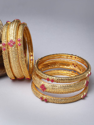 Sukkhi Alloy Gold-plated Bangle Set(Pack of 6)
