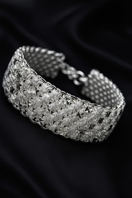 Gvlv Alloy Silver Coated Bracelet