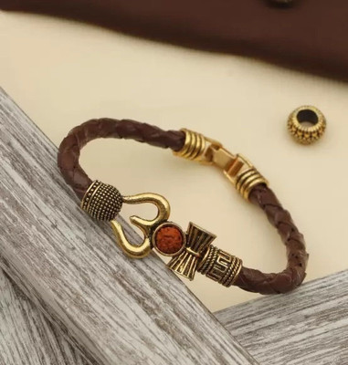 White Chimes Leather Bracelet Set