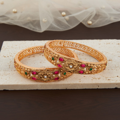 GC PREMIUM JEWELLERY Brass Crystal Gold-plated Bangle Set(Pack of 2)