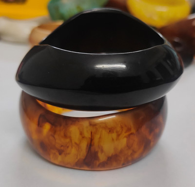 EAS Accessorize Resin Bangle Set(Pack of 2)