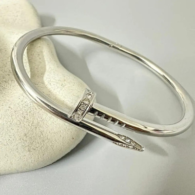 GUJJUJEWELLERS Alloy Silver Bracelet