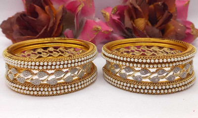 Rajwadi Alloy Crystal Bangle Set(Pack of 10)