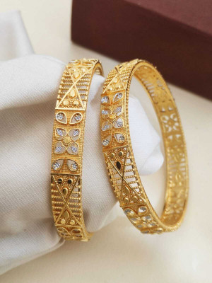 Kriva Trading Alloy Gold-plated Bangle(Pack of 2)