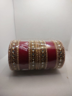 HouseOfAra Plastic Zircon, Rhinestone Chudas(Pack of 28)