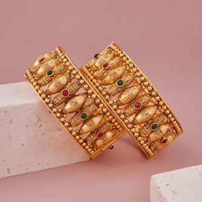 GC PREMIUM JEWELLERY Brass Cubic Zirconia Gold-plated Bangle Set(Pack of 2)