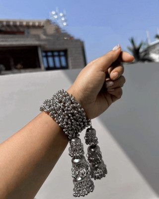 ISLANA Oxidised Silver Bangle