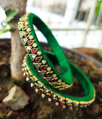 sreearts Plastic Bangle Set