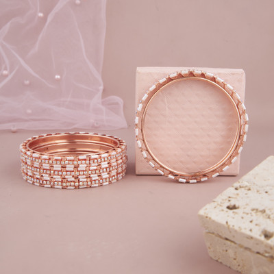 GC PREMIUM JEWELLERY Brass Cubic Zirconia Gold-plated Bangle Set(Pack of 4)