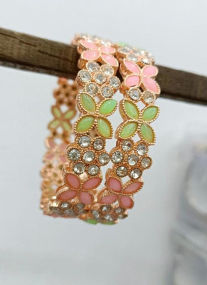 Fem zone Alloy Bangle Set