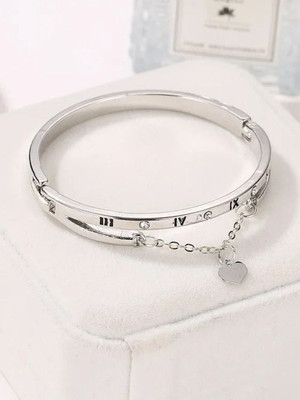Dressberry Alloy Silver Bracelet