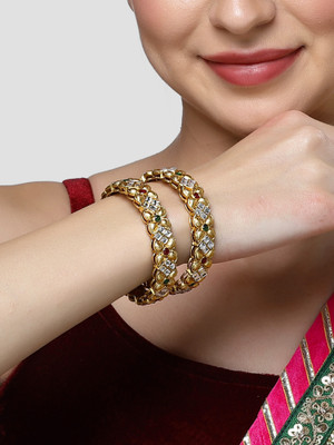 Karatcart Alloy Crystal Gold-plated Bangle Set(Pack of 2)