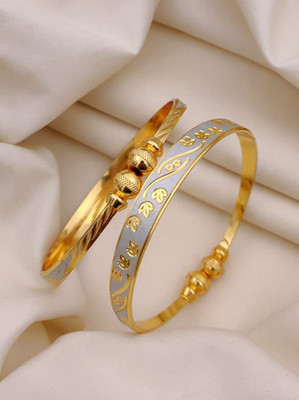 SHIVAY FASHION HUB Alloy Pearl Gold-plated Bangle Set