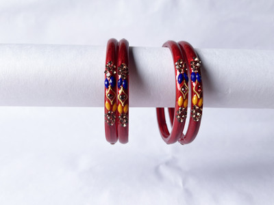 Karaavi Glass Crystal Enamel Bangle Set(Pack of 4)