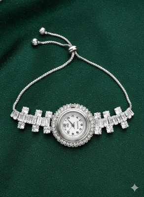 style and shine Alloy Crystal Silver Charm Bracelet