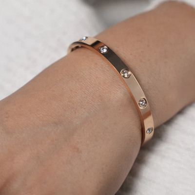 Hitarth Fashion Jewellery Stainless Steel Diamond Kada