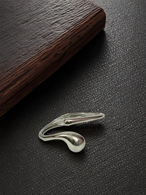 Evaraah Alloy Silver Bracelet