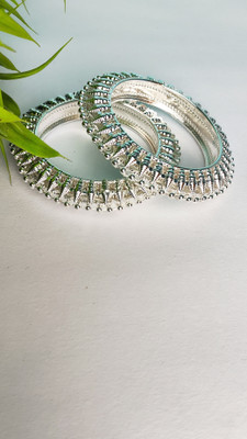 Kimmy Collection Alloy Silver Bangle Set(Pack of 2)