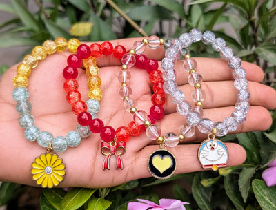 vidya Glass Charm Bracelet(Pack of 4)