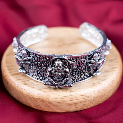 Veediic Hind Oxidised Silver Silver Kada